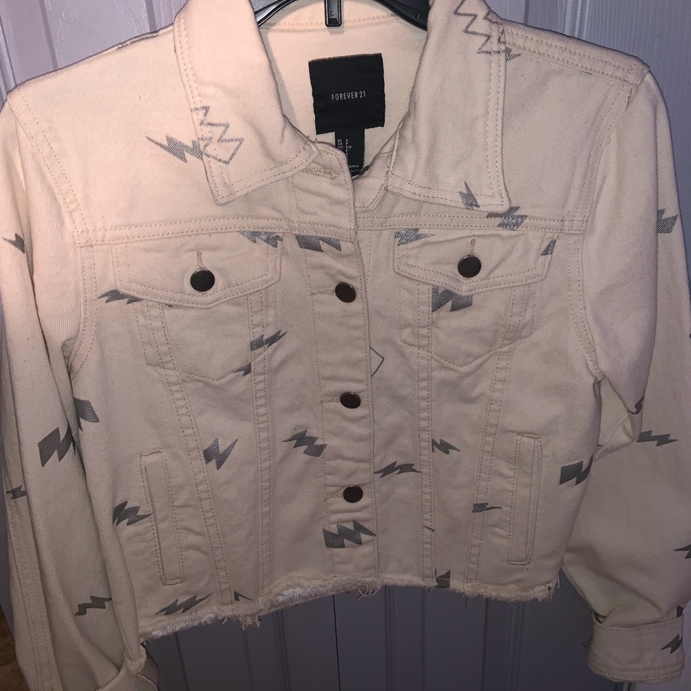 Forever 21 White Jean Jacket!
